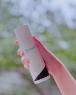 .☀️☀️☀️うちの子供たち、日焼け止めが大の苦手で&hellip;、末っ子なんかキッズモデルやってるからなんとしても塗ってほしいんだけどベタベタして気持ち悪いって断固拒否〜😂分かるよ、私も苦手だもん💧&hellip;のInstagram画像