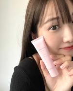 ✔️モイストラボ　コントロールカラー下地＜ピンクグロウ＞少し前から愛用中なこちら🫢💛くすみがちな素肌をナチュラルにトーンアップして肌を綺麗に見せてくれるお気に入りアイテムです✨紫外線効果もし&hellip;のInstagram画像