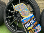 .⁡⁡ウルトラハードクリーナー🚗ホイール&タイヤ用をご縁がお試しさせて頂きました‼︎⁡旦那の車のタイヤ🛞⁡めっちゃ大きいから洗うのほんと大変なんです😇😇⁡⁡でもこれなら、こす&hellip;のInstagram画像