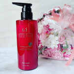 pho_t_album柿のさち　KnS　パールボディソープ・・華やかな女性向けの香りに「フローラルシトラスグリーンの香り」・・ポンプカラーは高級感を感じさせる落ち着いた深めのレッ&hellip;のInstagram画像