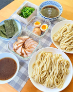 𓈒 𓏸 𓐍 &nbsp;𓂃 おうちでつけ麺𓈒𓏸 𓂃◌𓈒𓐍&nbsp;𓈒なべやき屋キンレイ『カドヤ食堂つけそば』カドヤ食堂は大阪の西長堀にあるラーメン屋さん🍜私は行ったことないんだけど、旦那に聞いたら「行っ&hellip;のInstagram画像