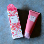 ⁡⁡⁡meshimase ゴマージュシュガー⁡⁡⁡ロゼットはフェイス用のスクラブがお気に入りなのでこちらのボディ用も期待していました。⁡⁡⁡⁡保湿力の高いお砂糖がザクザクと入っているスクラブ&hellip;のInstagram画像