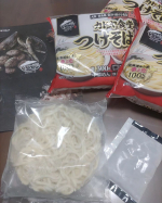 なべやき屋キンレイ様、モニプラ様より素敵なご縁「カドヤ食堂つけそば4食分」を頂きました🍓キンレイ様とはご縁を沢山いただいてまして、何度か食べさせて貰ってますが毎回毎回美味しく頂いてます😊🍴子供達&hellip;のInstagram画像