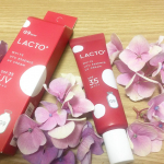 🐰🌷G9 skin UYU ESSENCE UV CREAM🌷韓国生まれのトーンアップ（※メイク効果による）補正下地です✨🌷配合成分等UYU（乳タンパクエキス）をベースに開発されたSPF35&hellip;のInstagram画像