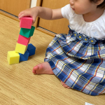 *#叱らない育児 を提唱する全国展開親子教室#ベビーパーク のネット親子教室『ベビパEdu!』🐥⁡おうち時間をまるで教室に通ってレッスンをしているかのように変えてしまう、親子で学べるネット教室で&hellip;のInstagram画像