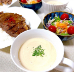 清水食品 様のシェフズリザーブ 北海道産たまねぎ冷たいクリームスープ（2袋）モニプラファンブログ 様よりいただきました𓈒𓂂𓏸♡こちらは春夏の新商品🌸🌻袋のまま冷蔵庫で冷やしていた&hellip;のInstagram画像