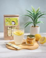 せとだエコレモン※を使用した撫子雑貨店 『撫子初恋レモネード』と『撫子初恋レモンジャム』をお試ししたよ🙌※低農薬農法でつくられた瀬戸田産のレモンのこと（防腐剤、ワックス不使用、皮ごと食べられ&hellip;のInstagram画像