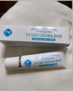 morenicely.official【EPORASHE UVデイクリーム＆ベース】SPF45PA++透明タイプの肌をいたわるUV化粧下地です。UVとしてだけでなく、スキンケア成分も配合し&hellip;のInstagram画像