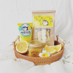 ❥⁡【石澤研究所】・毛穴撫子 瀬戸内レモンの重曹泡洗顔100g  1,100円（税込）・撫子雑貨店 初恋レモネード15g&times;17本  648円（税込）・撫子雑貨店 初恋レモンジャム125&hellip;のInstagram画像