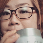 パーフェクトワン 薬用ホワイトニングジェルを使いました★テクスチャーが本当に良くって、伸びも良く、ベトベトしないから、朝晩使えます♪画像２枚目に実際につけている画像をUPしました。お見苦しいところ&hellip;のInstagram画像