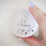 メイクの上から塗りなおせるUVシリーズプライバシー　UVパウダー50..１つでUVカットとテカリブロックのダブルの効果がある仕上げパウダーです。.モニターでお試しさせていただいています。&hellip;のInstagram画像