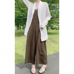 .＊スワイプで動画ありまだ梅雨明けはしてないんですけど、日差しはキツくて、紫外線対策必須！外出するときも日焼け止めだけでは心配なんで、洋服でも日焼け対策をするようにしてます。最近のお気に入&hellip;のInstagram画像