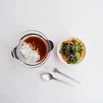 ..u0040glico_direct常備用カレー職人 &HARIOレンジ鍋セット🍛.常備用カレー「中辛」3食パックと耐熱ガラスメーカーHARIOのひとり用レンジ鍋のセット🍲.ごは&hellip;のInstagram画像