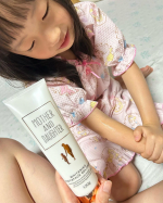 ボディもフェイスも使えて更に親子で使える美白保湿ジェル🫧🧸敏感肌でも使える優しい処方なので子供と一緒に使えるのは有り難い🌸ミュゲの香りがとっても癒されます☺️娘はいい香り〜何の香りだろう？&hellip;のInstagram画像