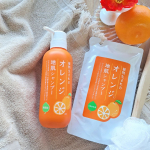 石澤研究所　植物生まれオレンジ地肌シャンプー🍊　　　　　まるでしぼりたてオレンジそのままの香りが広がる　　　　爽快感溢れる天然成分を配合したシャンプーです✨　　　この度、待望のつめかえ用リ&hellip;のInstagram画像