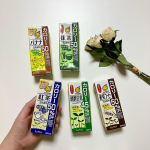 .マルサンアイカロリーオフ豆乳シリーズ5種類のフレーバーを頂いたので飲んでみました💓調整豆乳、麦芽コーヒー、バナナ、紅茶、抹茶のラインナップ。風味はそのまま、カロリーオフなのに美味しく&hellip;のInstagram画像