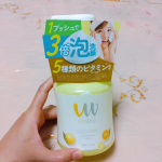 🍊【泡の洗顔料 Vita Whip ビタホイップ】🍊普段はクレンジングと洗顔が一緒にできるフォームを使っとりますが🧖たまには違うのも試したいよねってことでこちらの商品使ってみました🎵&hellip;のInstagram画像