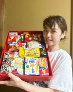 ＼Glicoギフト人気No.1／大きなボックスにGlicoの商品が25品も！みんなで楽しめる詰合せギフト✨✨ 家にグリコの詰め合わせboxが届いて大興奮‼️いつかグリコの詰め合わせboxを&hellip;のInstagram画像