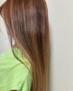 暑い季節がやってくるので気分を上げるためにデビルズトリックでヘアカラーしてみました🍇マジカルミルキーを使うことでくすみカラーを出せるとのことでウキウキ🐒それぞれのカラーに香りがついていて全部&hellip;のInstagram画像