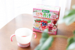 ご飯よりお菓子ばかり欲しがる娘。お野菜が嫌いなわけではないけど、食べたり食べなかったり。親としては栄養バランスも気になるところ&hellip;そんな時、目にとまったこどもフルーツ青汁。めっちゃいい&hellip;のInstagram画像