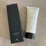 ドクターリセラ『deep2031 ジェルクレンジング』.鼻の毛穴の開きと汚れ、年齢を重ねてお肌のくすみやたるみに悩んでいてdeep2031 ジェルクレンジングはメイク汚れはもちろん毛穴の「詰まり&hellip;のInstagram画像