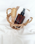 ❥⁡【HerbalLeaf ハーバルリーフ】ヘアオイル⁡u0040herballeaf_official ┈┈┈┈┈┈┈┈┈┈┈┈┈┈┈┈┈┈⁡キューティクルケアで触りたくなる髪に✨&hellip;のInstagram画像