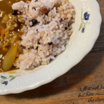 北海道玄米雑穀。普段から白米に何かしらをブレンドして食べています☺️北海道産の玄米と雑穀をブレンド。いつものごはんに混ぜて炊くだけで手軽に栄養バランスのとれた玄米雑穀ごはんができました！味&hellip;のInstagram画像