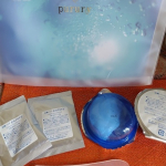 この度は、炭酸パックpururyをお試しする機会に恵まれました💛これは、週に一度の贅沢スキンケアアイテムです🎵最初は手早くしないと固まってしまうと使用方法にあったので、焦って粉末とジェルをかき&hellip;のInstagram画像