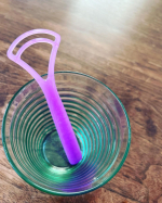 keiko_yoga_therapist・・誰にも聞かれてないけど、朝のルーティン☀️目が覚めたらまずそのままごろごろヨガ。寝返りあんまりしないみたいで、朝は結構身体が固まっている&hellip;のInstagram画像