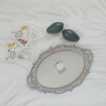 ✎︎＿＿＿＿＿＿＿＿＿＿＿＿＿＿パケがめちゃくちゃ可愛い香水🫧短い時間で香りの変化を楽しめるベッド専用香水。もとろん普段使いにも最適な香水👌🏻 ̖́-‬実は、香水はどちらかと言うと苦手&hellip;のInstagram画像