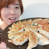 「さっぱりしていて何個でも食べられる餃子」の画像（1枚目）