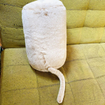 まるで猫！のようなモフモフ抱っこクッション・抱き枕（猫Feel）をニッセンさんよりいただきました。もふもふと柔らかく、しっぽがかわいいですよね。娘が愛用しています。#PR #株式会社ニッセン&hellip;のInstagram画像