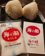 tiramisu.58海の精　あらしお・・40年の歴史✨伊豆大島で、こだわって作られていますまさに【手塩にかけた塩】です・塩って何？どうやって作るの？色んな種類があるけど、どの&hellip;のInstagram画像