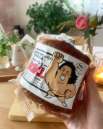 ＿＿＿＿＿ ⋄ &lrm;𓃟𓃟𓃟・・パッケージからインパクトがすごい、笑・「長州力コラボ 本気の焼豚チャーシューRIKI」の試食モニターをさせていただきました😋・・お茶の間でも大人気の長州力&hellip;のInstagram画像