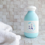 👩"毛穴撫子 お米の洗顔"を使ってみました。●内容量 50g●価格 1650円(税込)4種の100u0025国産米由来成分"ライスセラム"を配合した粉洗顔。米粉と泥のパワーで古い角質や毛&hellip;のInstagram画像