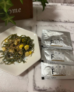 今流行りの菌活✨玄米の栄養を手軽にとれる玄米酵素🩷水と一緒に、噛んでもOK、加熱してない食事に混ぜても🙆&zwj;♀️玄米と玄米胚芽・表皮を麹菌で発酵🎵体重、カロリーが気になる方は食前に。食後の&hellip;のInstagram画像