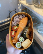 sa1_gohan今日は @genmaikoso_official さんの北海道玄米雑穀を使ってお弁当作り🍱全て北海道産の玄米と10種類の雑穀が入っていて安心安全なのと白米に混ぜて炊飯する&hellip;のInstagram画像