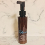 do organicクレンジング ミルク特徴:メイク落ちの良さと肌への優しさにこだわり開発に7年かけたオーガニックのクレンジングミルク。クレンジングオイル級のメイク落ちで、すすぎも素早くW&hellip;のInstagram画像