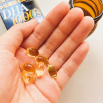 🐟DHAとEPAのサプリメントDHA1000cをお試しさせてもらいました💙記憶力・中性脂肪に働きかけてくれるとのことですが...妊娠中や産後もDHAとEPAは積極的に取りましょう&hellip;のInstagram画像