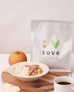 SOVEは大豆の風味たっぷりの野菜のシリアル。甘みがついていないのでフルーツ、ドライフルーツ、ハチミツなどで甘みを足してあげてもいいと思いました。頂きものの梨があったので一緒にヨーグルトと合わせて&hellip;のInstagram画像