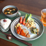 .時間が限られたお昼休み毎日のテレワークラン に重宝してます😁ワタミの宅配ダイレクトいつでも三菜 10食セット主菜に副菜が2つ、冷凍のお総菜セットです。pic1～4  アジの香草パン&hellip;のInstagram画像