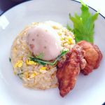 今日のおひるごはんチャーハンのリクエストもち麦ごはんをチャーハンに半熟煮卵が成功したからどーんっ各自でぱっかーんして食べました🐣午後も素敵な１日に&hellip;#PR #株式会社はくばく #はくば&hellip;のInstagram画像