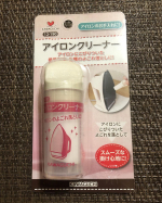 アイロンの滑りが悪くなったと感じていたところ「アイロンクリーナー」をゲットしたので早速使用してみました。アイロン面の変色は変わりませんでしたが、汚れが落ちて滑りが良くなった気がします。滑りが悪&hellip;のInstagram画像