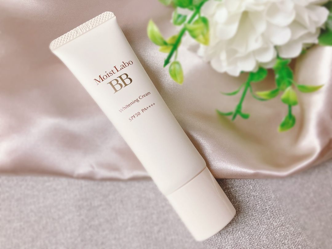 口コミ投稿：モイストラボ薬用美白BBクリーム🥰03 ナチュラルオークル✨(自然で健康的な肌色)朝はい…