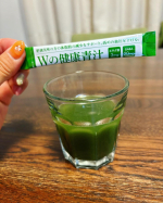 tabesugigram_02061911最近健康に気をつけようと思って。そして痩せたくてもなかなか痩せなくて💦ずっと手を出さずにいた青汁に挑戦。苦い😰ではなく美味しくないと続けられない。お&hellip;のInstagram画像