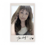 白髪を何とかしなくてはと思い使いはじめたのが、黒髪シャンプー・トリートメント💫手軽に白髪ケアできるシャンプー・トリートメントなんですよ💕特に気に入ったポイントは、自然に白髪を染め&hellip;のInstagram画像