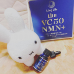 nagisaditeロンライフさんのビタミンCとNMNを融合したナイトケアエッセンス「Long Life the VC50 NMN＋(ロンライフザブイシーゴジュウエヌエムエヌ プラス」をお試&hellip;のInstagram画像