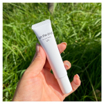 アンジエンド　薬用ノーカラーメイクUVをお試しさせていただきました。乳液と日焼け止め、下地も兼ねているので、ずっと外にいるキッチンカーの朝はこれ！SPFは50＋と安心です。注目の薬用成分ナイア&hellip;のInstagram画像