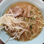 息子は、「らーめん！らーめん！」と毎日ラーメン食べたいアピールするくらいラーメンだいすき🥳&hearts;️もちろん私も夫も😎💓今回はキンレイの塩元帥監修お水がいらない塩元帥ラーメンを食べてみました👏💕お水&hellip;のInstagram画像