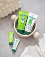 𓆸GLYSOMED [ グリソメド ]ハンドクリームA（カモミール・無香料） 　　寒さや乾燥の厳しいカナダで愛され続けているロングセラーのハンドクリーム⚐⚑年中手の乾燥が気になってハンド&hellip;のInstagram画像